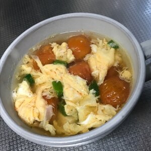 豆腐とトマトの卵スープ
